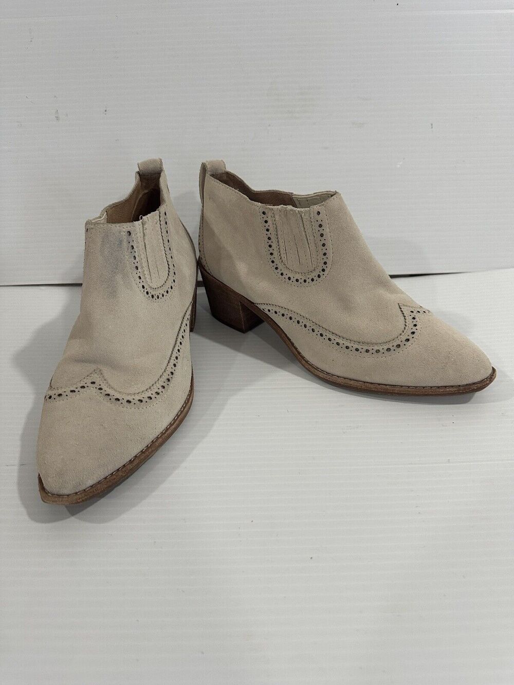 Madewell Grayson Womens Chelsea Boots Size 8.5 Beige Ivory Suede Western Bootie